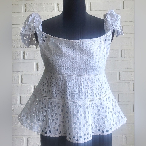 NWT Rebecca Taylor Amora Off The Shoulder Eyelet Lace Peplum Top White Size 8 - Picture 2 of 16